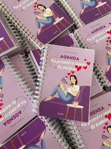 Agenda Ma première année de maman, journal personnalisé pour accompagner la maternité